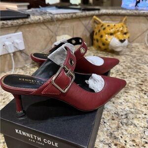 Kenneth Cole Urma Rio Red Leather Kitten Heel Mule